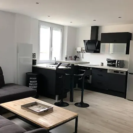 De Adrien Garage Prive * Charleville-Mézières