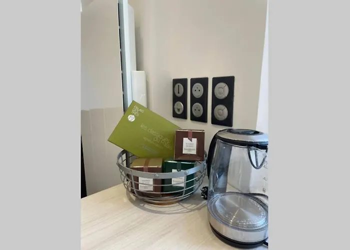 De Adrien Garage Prive * Charleville-Mezieres